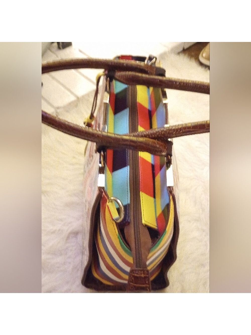 LANY Paris Shoulder Bag. Paris motif on front. Multi colored. - Picture 3 of 10